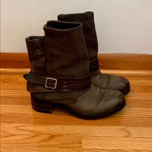 Miz Mooz leather & Suede charcoal boots.